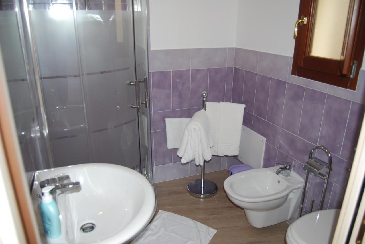 B&B Colti Di Rosa Castelsardo Oda fotoğraf